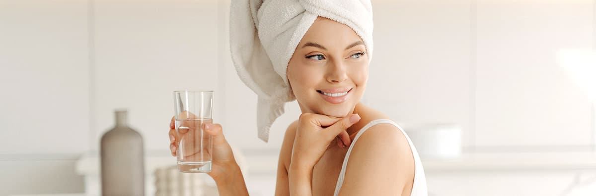 Risveglia la tua pelle con la nuova Linea Illuminante di Acqua Alle Rose  alla Vitamina C - Acqua e Sapone